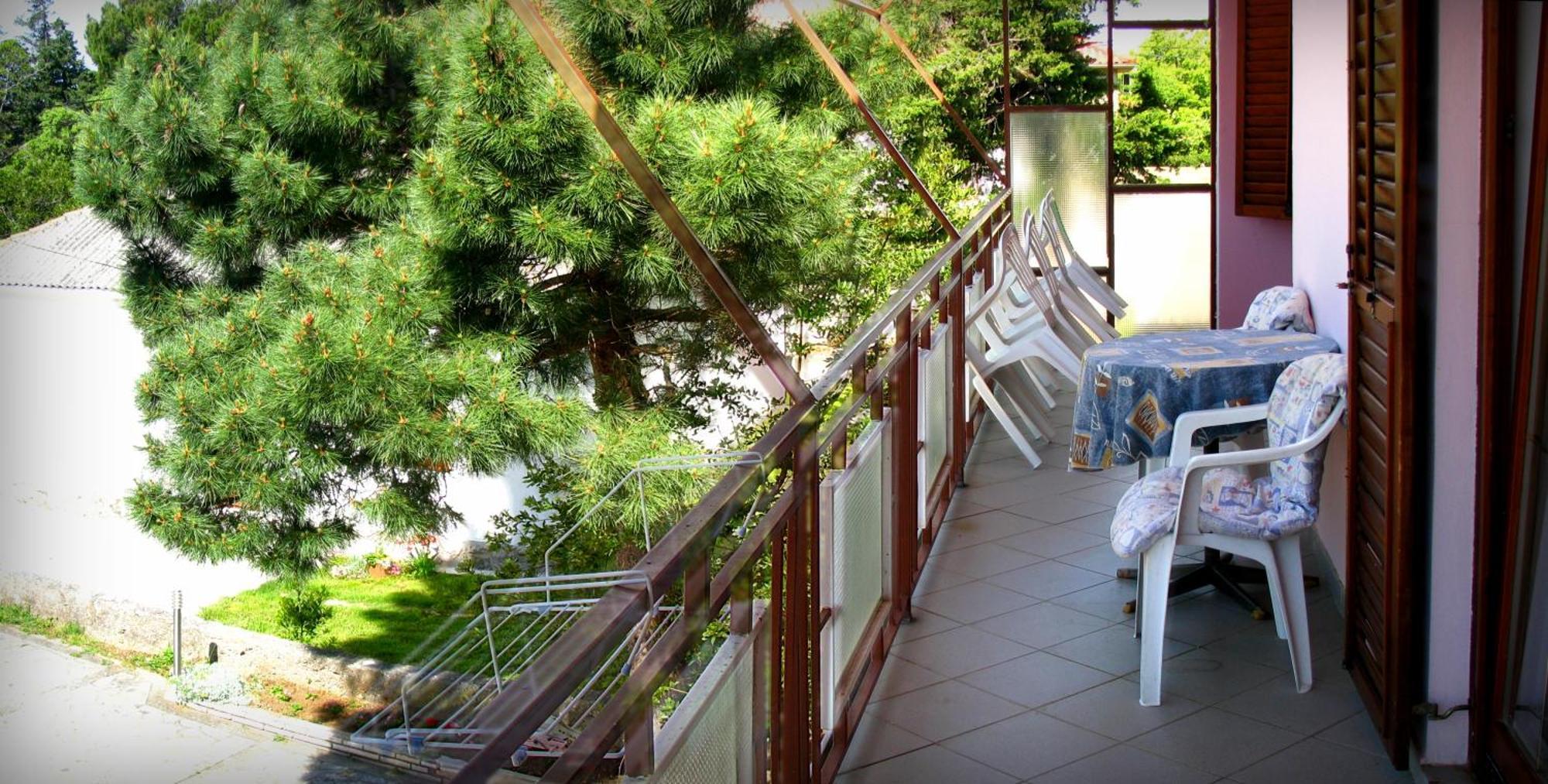 Apartments And Rooms Mare-Monti Starigrad Paklenica Quarto foto